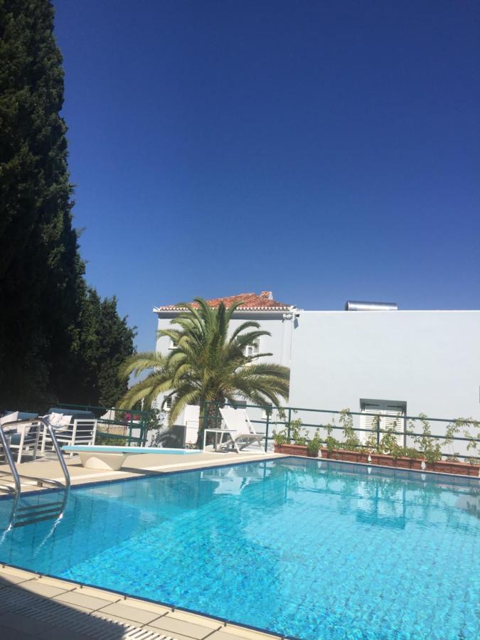 Oltremare Inn Spetses Town ภายนอก รูปภาพ